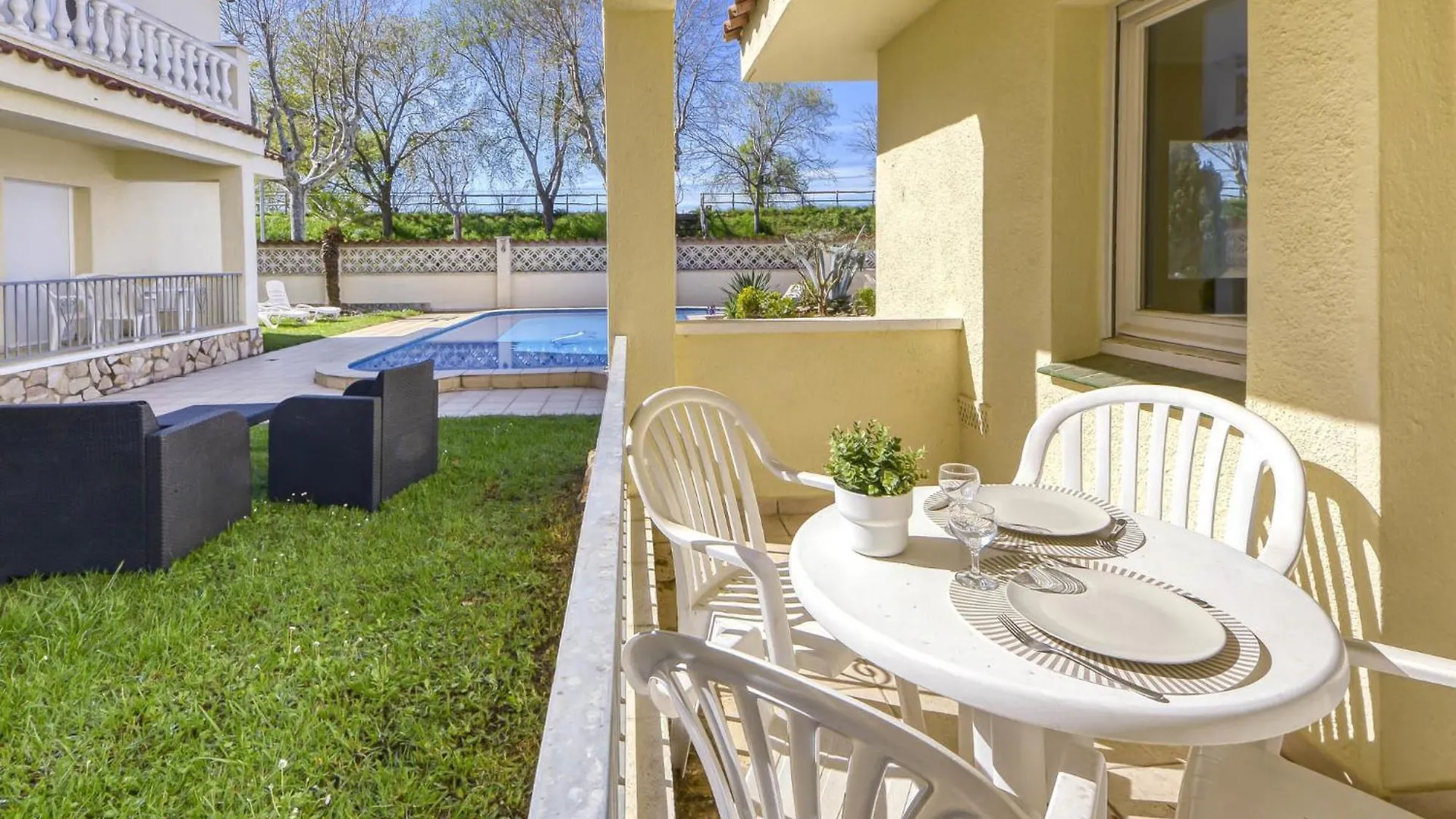 Apartment Muga-1 By Interhome Empuriabrava Spanien